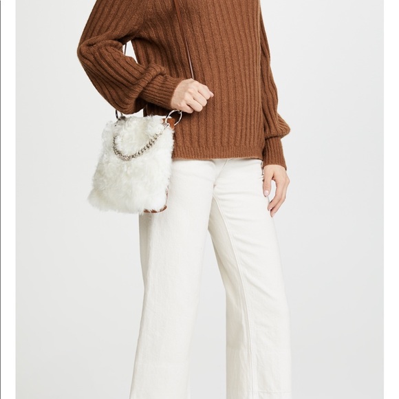 ✅Shearling Crossbody Made in Italy/Removable Strap. - Picture 4 of 16